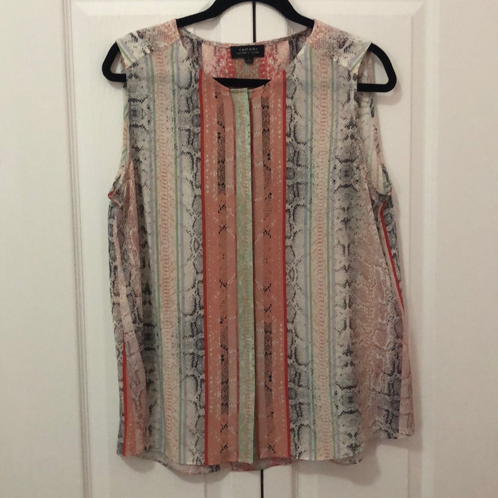 Tahari Arthur S Levine sleeveless shirt